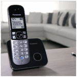 PANASONIC KX-TG6811 TELSİZ TELEFON (Gri) 18 Saat Konuşma, 170 Saat Bekleme, 120 Kişilik Rehber - Görsel 2